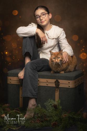 fille chat